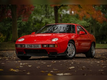 Used Porsche 928 1986 for sale - 76273393: Photo