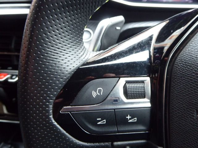 Used Peugeot 2008 2023 for sale - 78176199: Photo 20