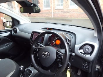 Used Toyota AYGO 2021 for sale - 78176200: Photo