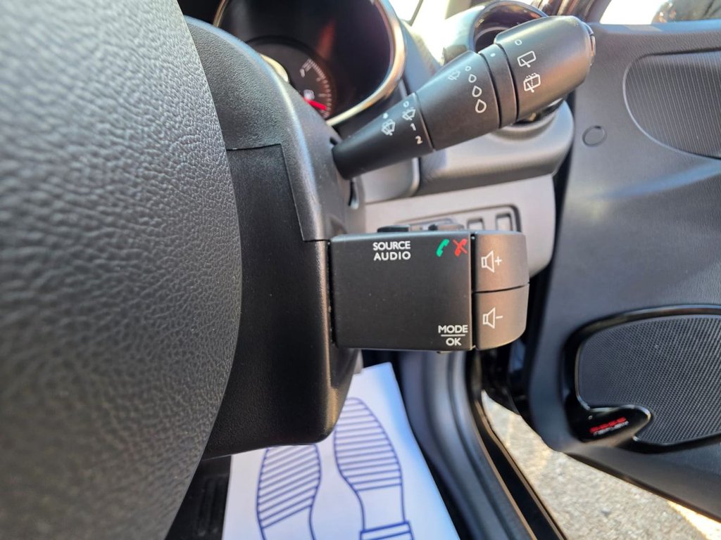 Used Renault Clio 2019 for sale - 78176191: Photo 14