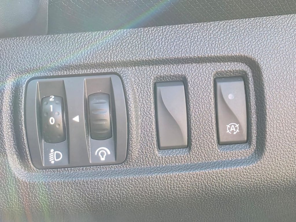 Used Renault Clio 2019 for sale - 78176191: Photo 15