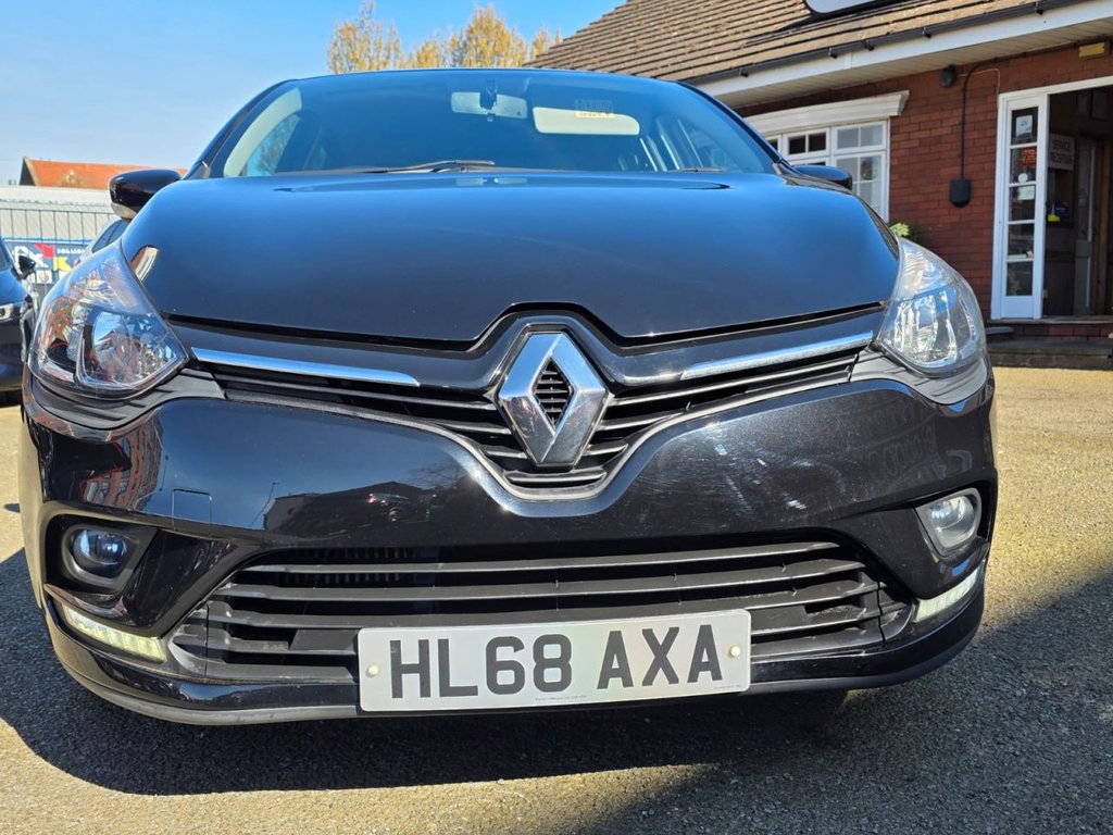 Used Renault Clio 2019 for sale - 78176191: Photo 2