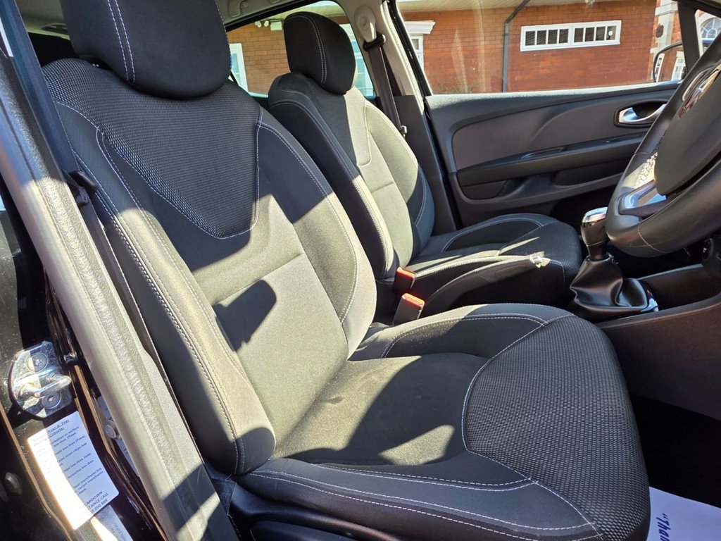 Used Renault Clio 2019 for sale - 78176191: Photo 29