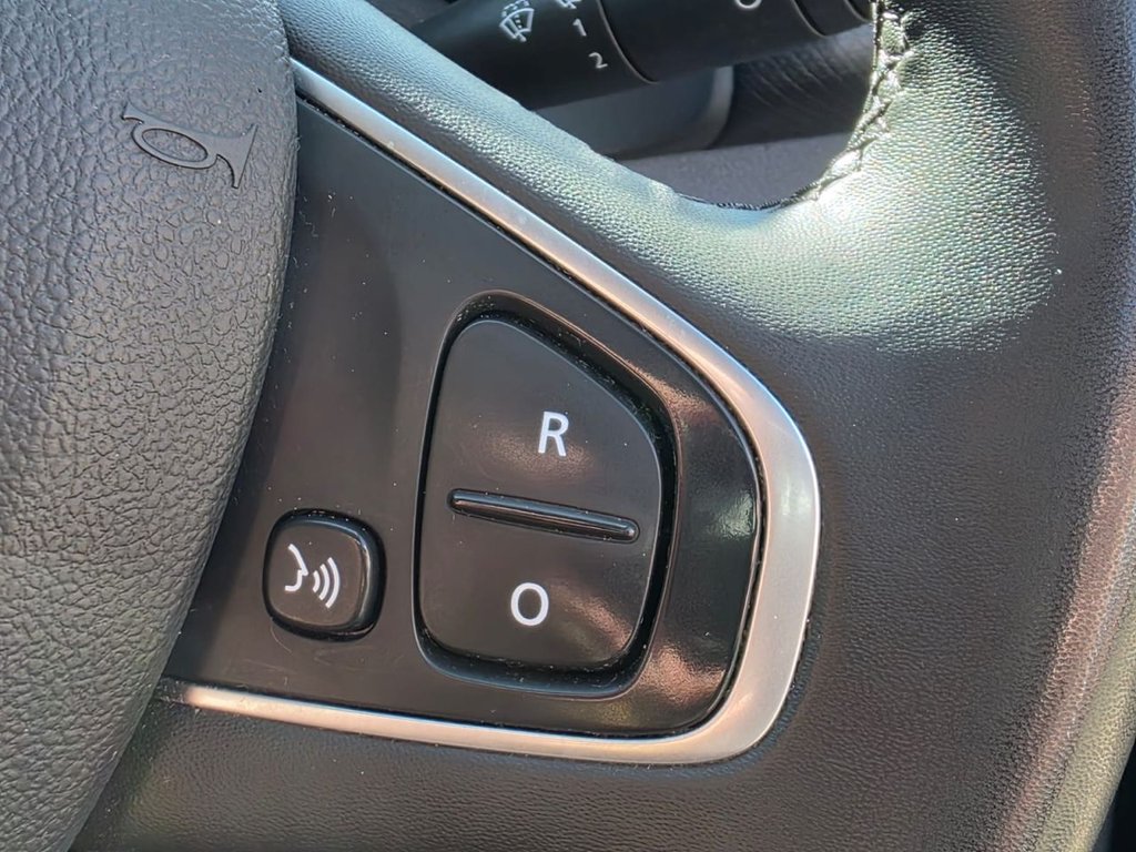 Used Renault Clio 2019 for sale - 78176191: Photo 31