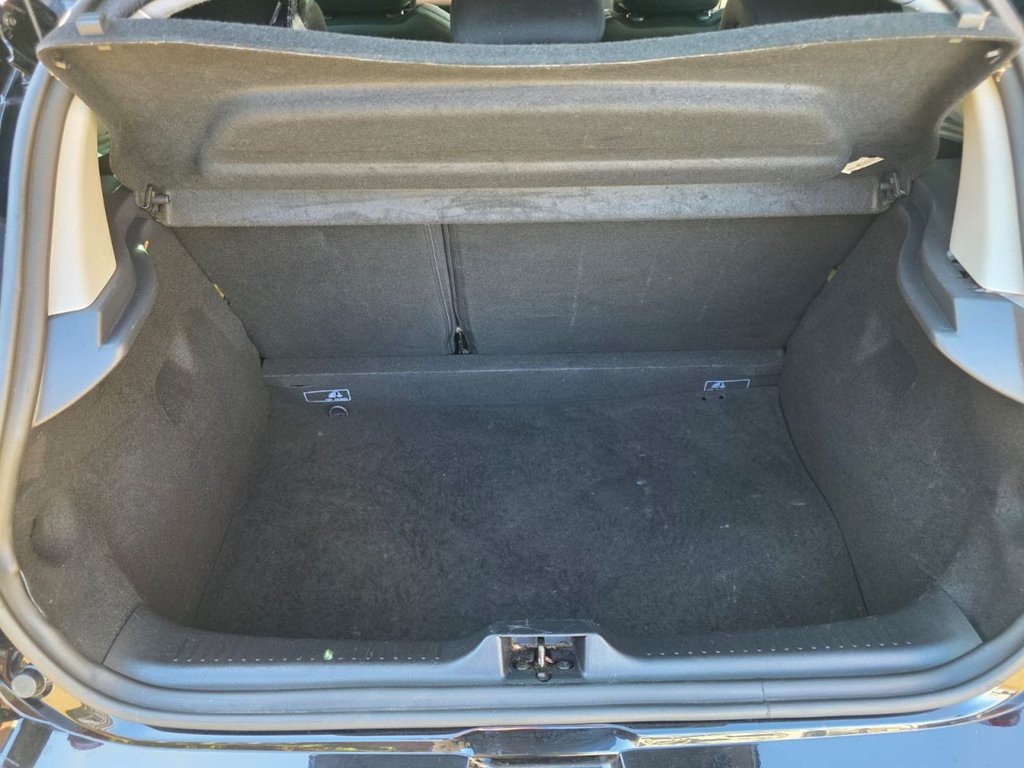 Used Renault Clio 2019 for sale - 78176191: Photo 35