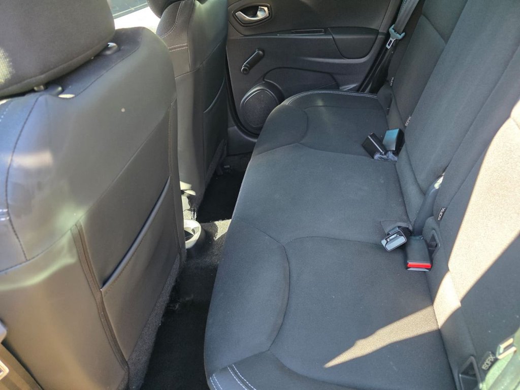 Used Renault Clio 2019 for sale - 78176191: Photo 41