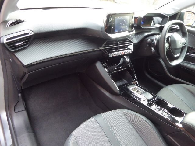 Used Peugeot 208 2023 for sale - 78176202: Photo 11