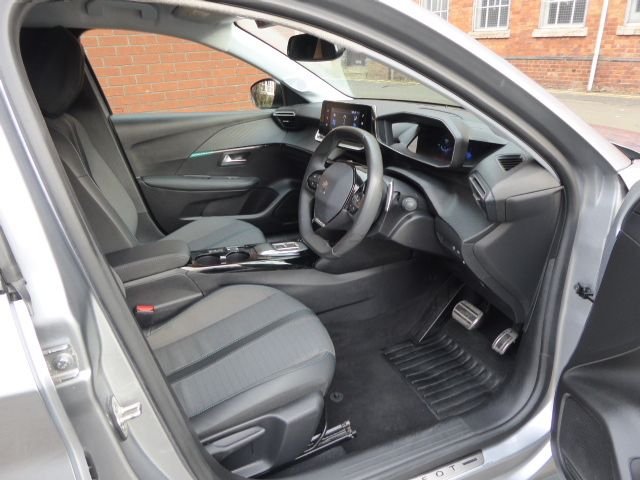 Used Peugeot 208 2023 for sale - 78176202: Photo 6