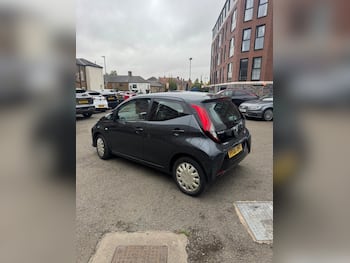 Used Toyota AYGO 2020 for sale - 79709335: Photo