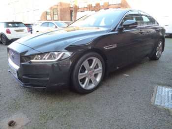 Used Jaguar XE 2019 for sale - 74053452: Photo