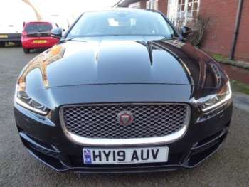 Used Jaguar XE 2019 for sale - 74053452: Photo
