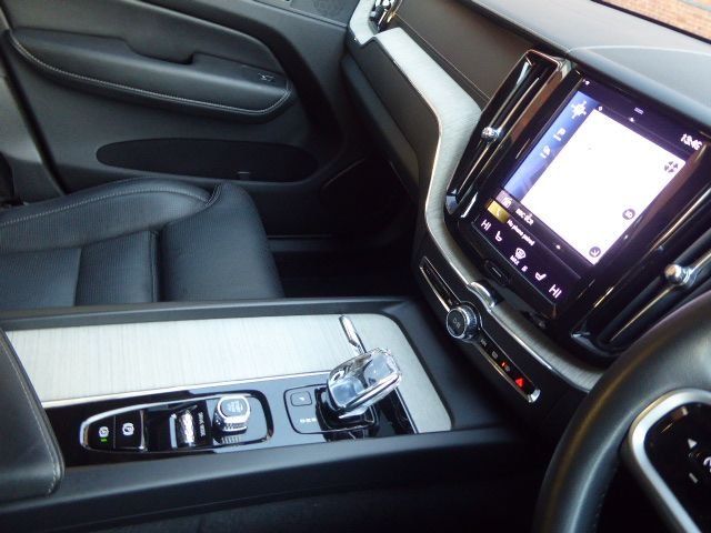 Used Volvo XC60 2020 for sale - 78176204: Photo 29