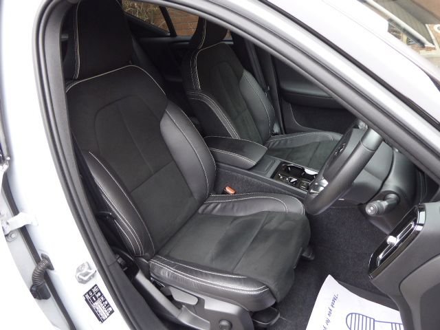 Used Volvo XC40 2021 for sale - 78176192: Photo 17