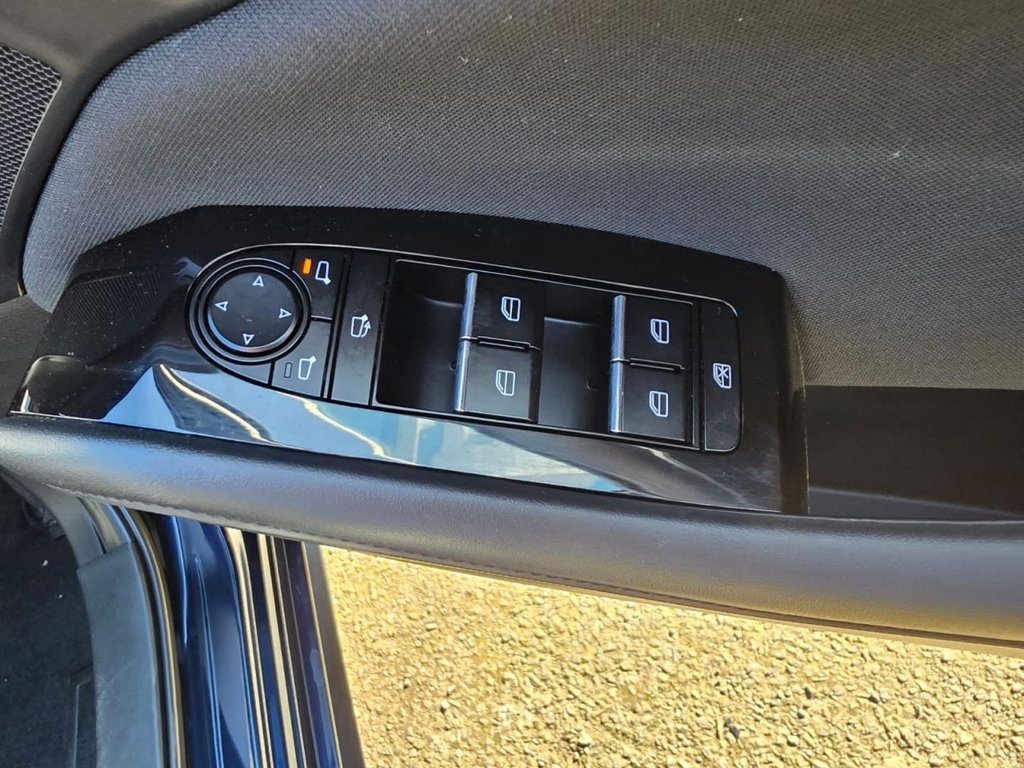 Used Mazda Mazda3 2022 for sale - 78176188: Photo 35