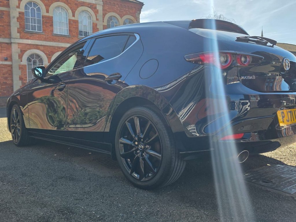 Used Mazda Mazda3 2022 for sale - 78176188: Photo 4