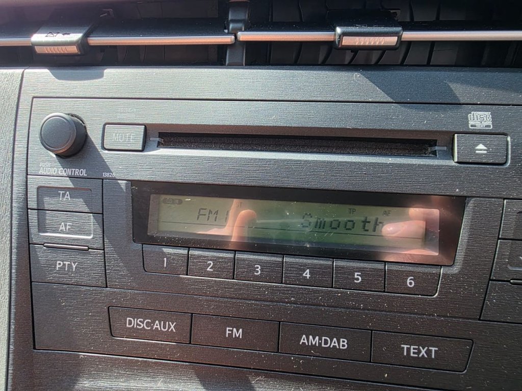 Used Toyota Prius 2010 for sale - 78176183: Photo 12