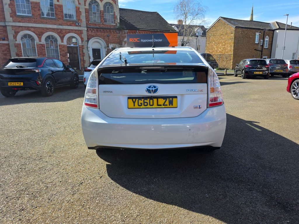 Used Toyota Prius 2010 for sale - 78176183: Photo 6