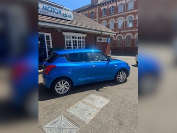 Used Suzuki Swift 2023 for sale - 78792997: Photo