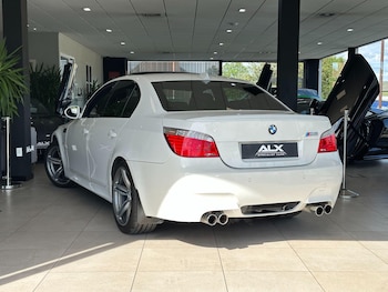 Used BMW M5 2009 for sale - 78742880: Photo