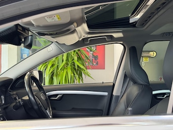 Used Volvo XC70 2015 for sale - 78729598: Photo