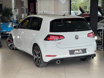 Used Volkswagen Golf 2019 for sale - 79049700: Photo
