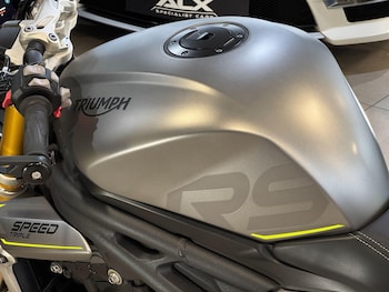 Used Triumph SPEED 2022 for sale - bike-78729611: Photo