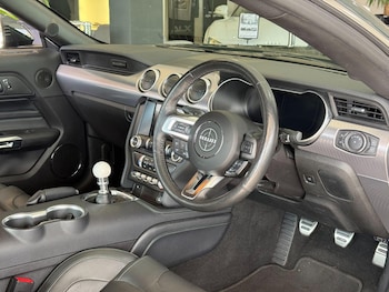 Used Ford Mustang 2019 for sale - 79348432: Photo