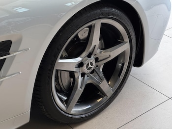 Used Mercedes-Benz SL 2017 for sale - 78934526: Photo