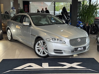 Used Jaguar XJ 2014 for sale - 78729599: Photo
