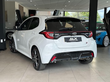 Used Toyota Yaris 2023 for sale - 78742881: Photo