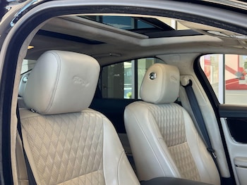 Used Jaguar XJ 2017 for sale - 79075237: Photo