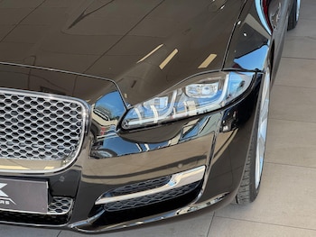 Used Jaguar XJ 2017 for sale - 79075237: Photo