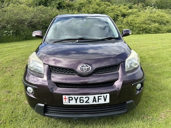 Used Toyota Urban Cruiser 2012 for sale - 78979833: Photo
