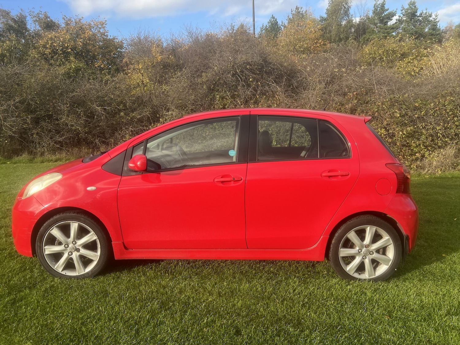Used Toyota Yaris 2008 for sale - 76439879: Photo 5