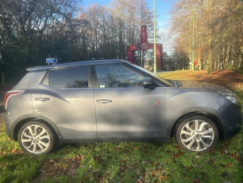 Used Ssangyong Tivoli 2016 for sale - 78979636: Photo
