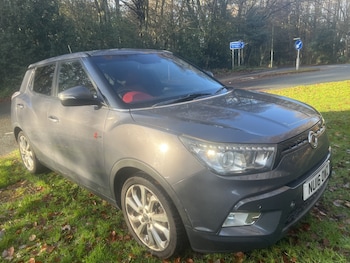Used Ssangyong Tivoli 2016 for sale - 78979636: Photo