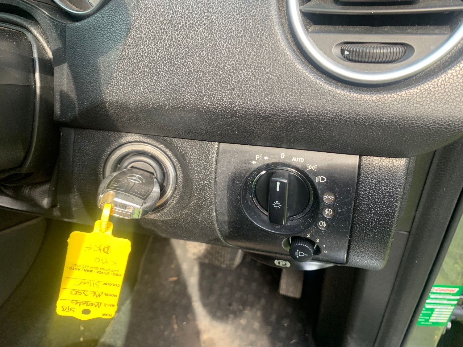 Used Mercedes-Benz M Class 2010 for sale - 76430903: Photo 11