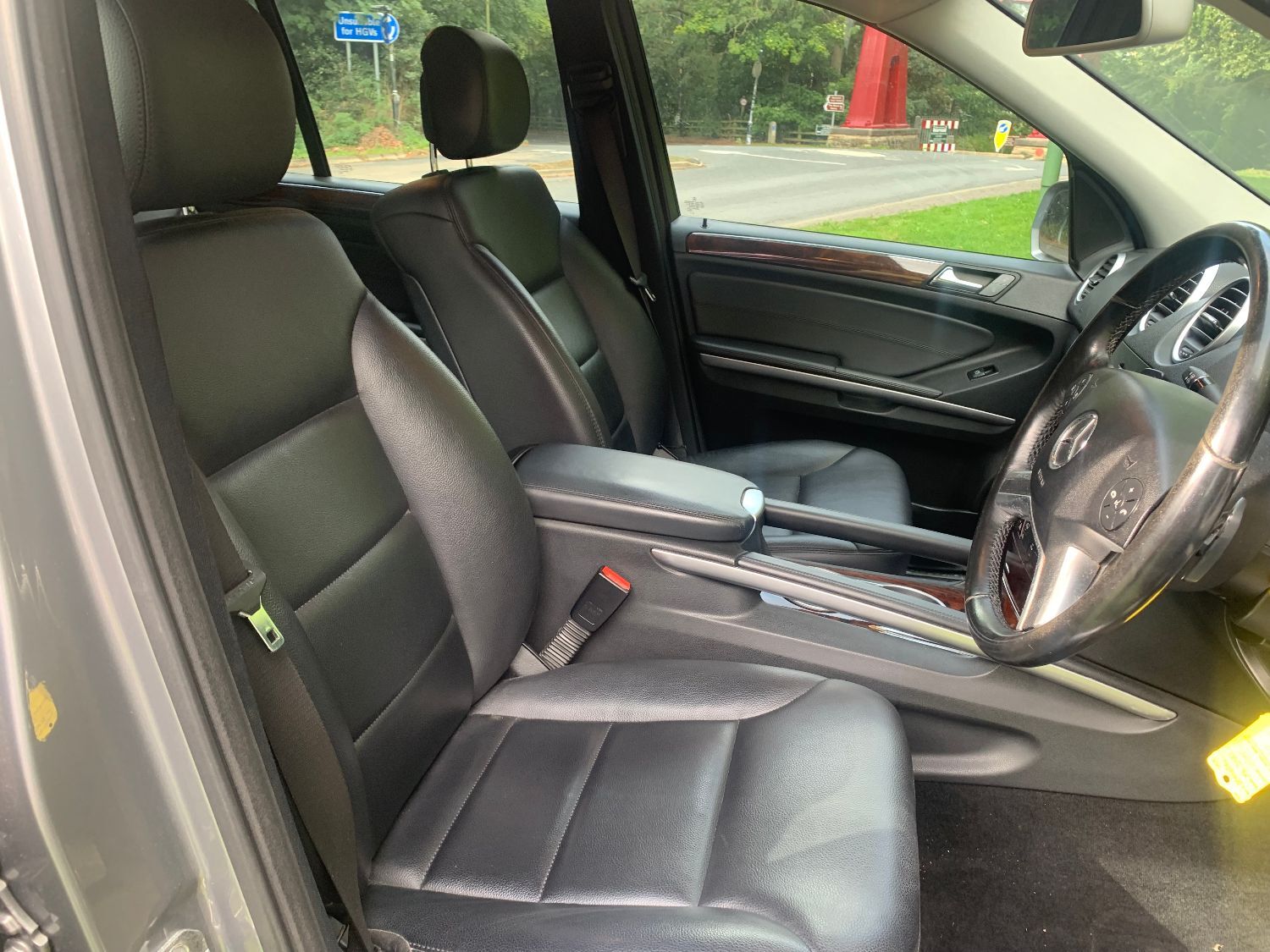 Used Mercedes-Benz M Class 2010 for sale - 76430903: Photo 12