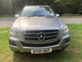Used Mercedes-Benz M Class 2010 for sale - 76430903: Photo