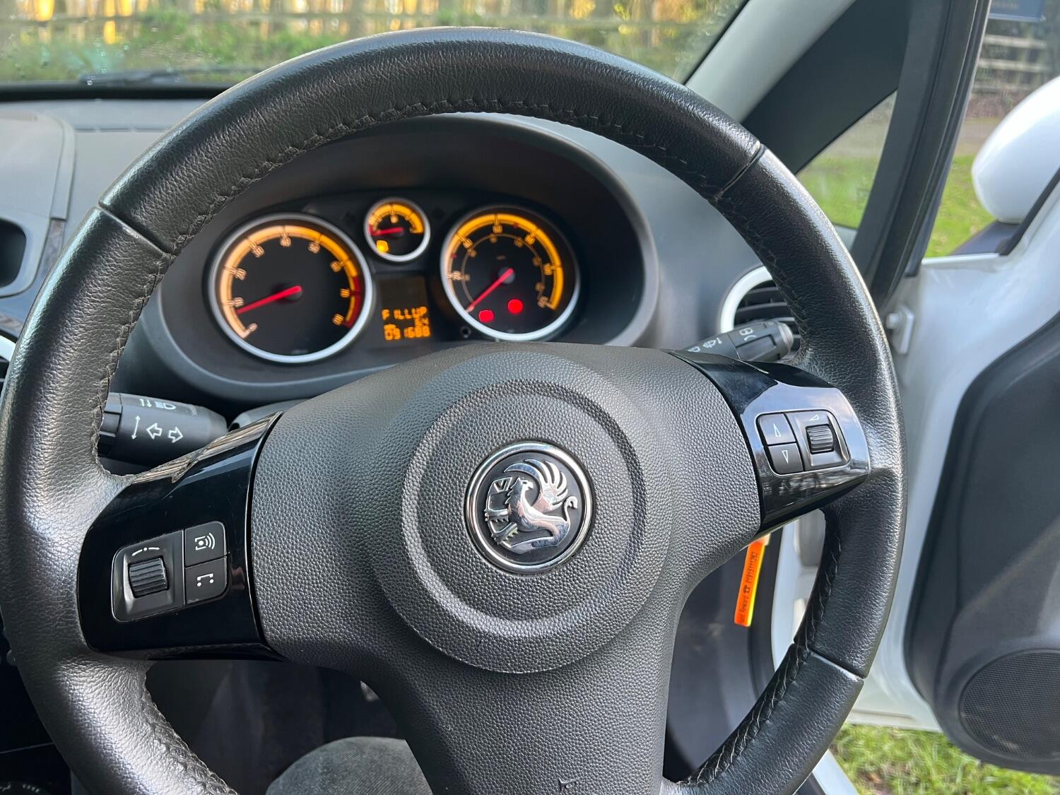 Used Vauxhall Corsa 2011 for sale - 76793305: Photo 13