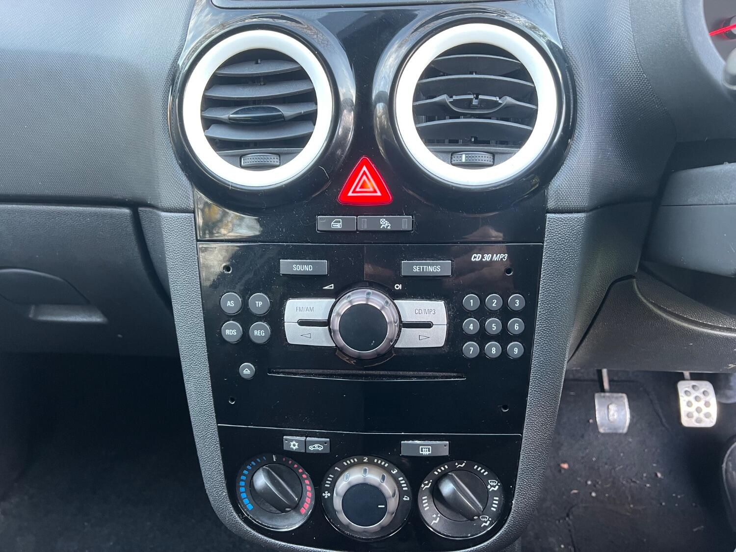 Used Vauxhall Corsa 2011 for sale - 76793305: Photo 14