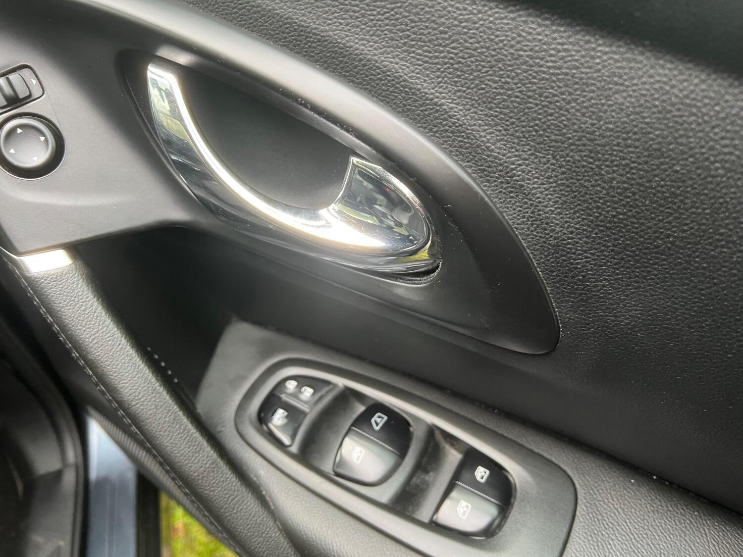 Used Renault Kadjar 2015 for sale - 76769233: Photo 15