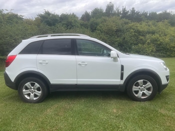 Used Vauxhall Antara 2016 for sale - 76192616: Photo