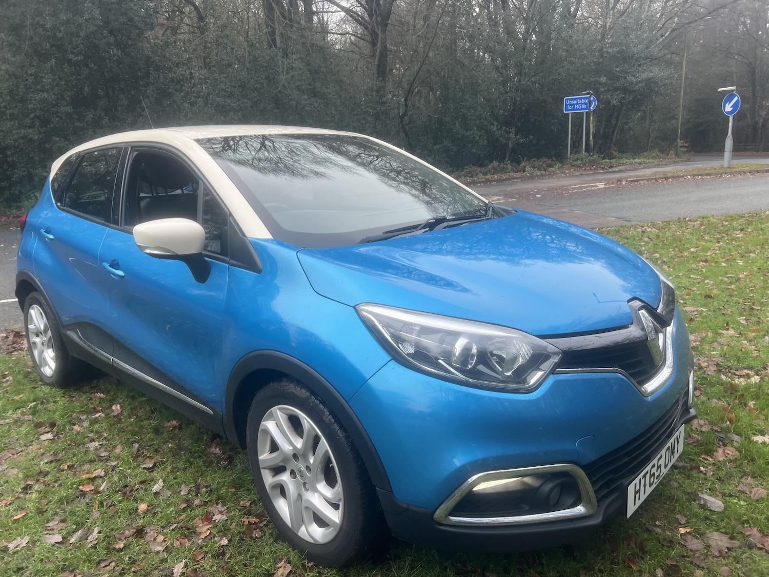Used Renault Captur 2016 for sale - 76848645: Photo 2