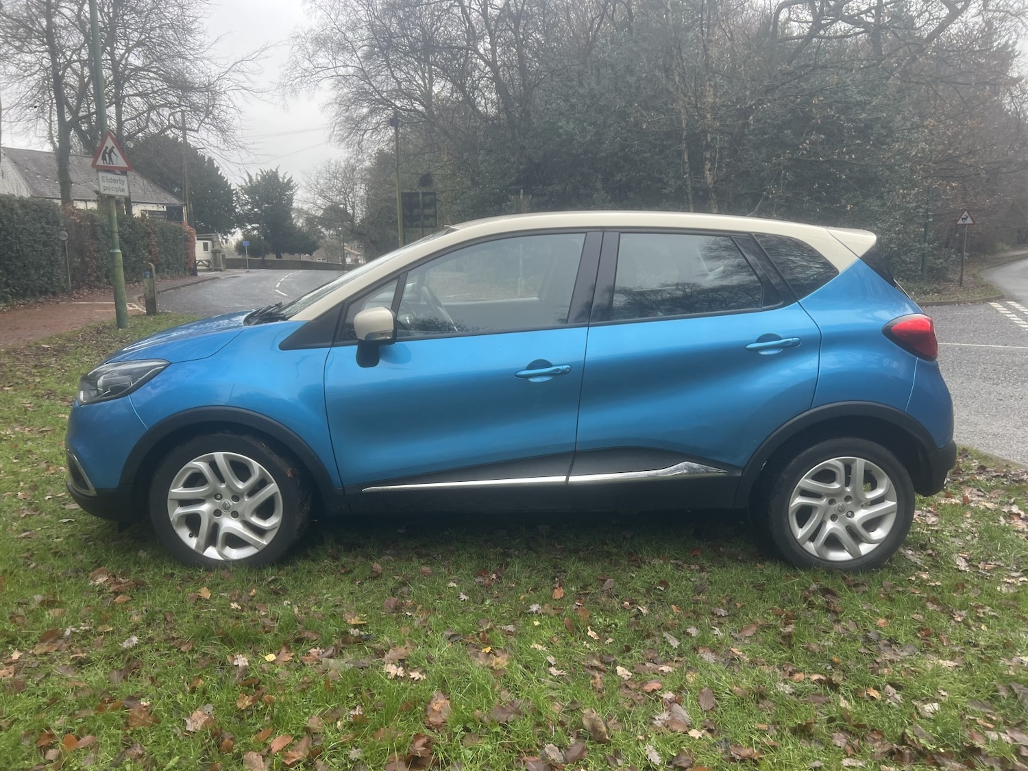 Used Renault Captur 2016 for sale - 76848645: Photo 5