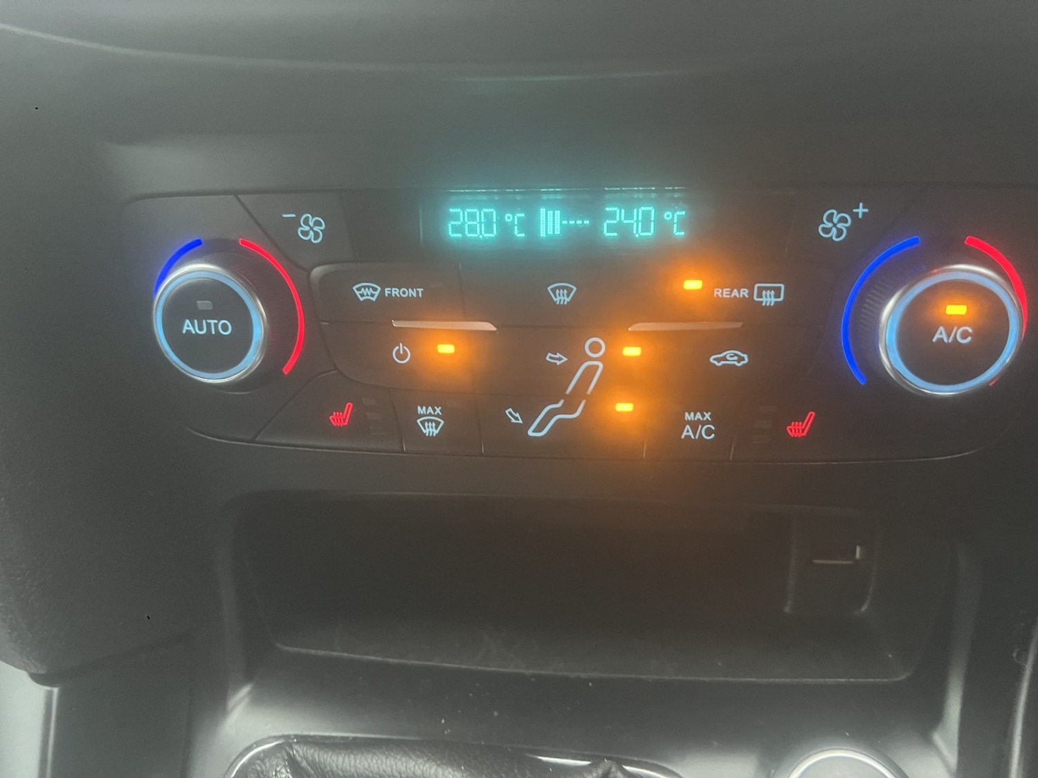 Used Ford Focus 2016 for sale - 77474856: Photo 13