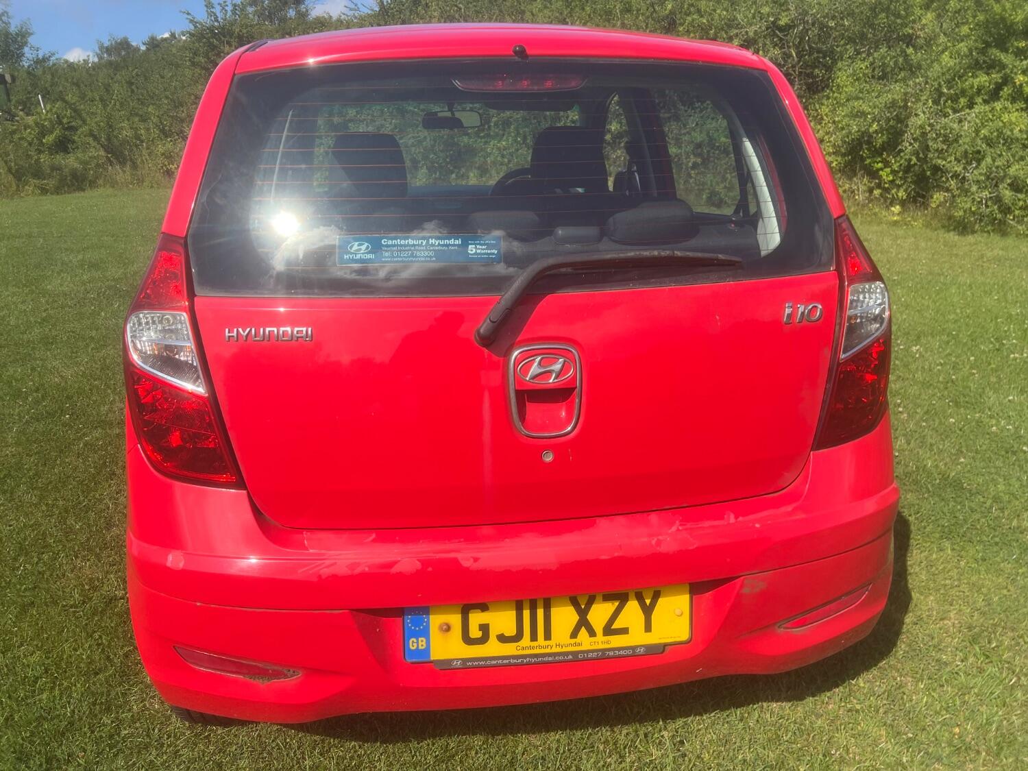 Used Hyundai i10 2011 for sale - 76793229: Photo 8