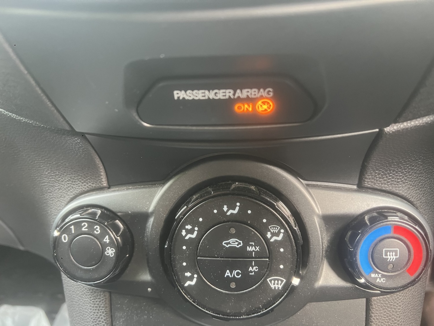 Used Ford Fiesta 2014 for sale - 76177058: Photo 13