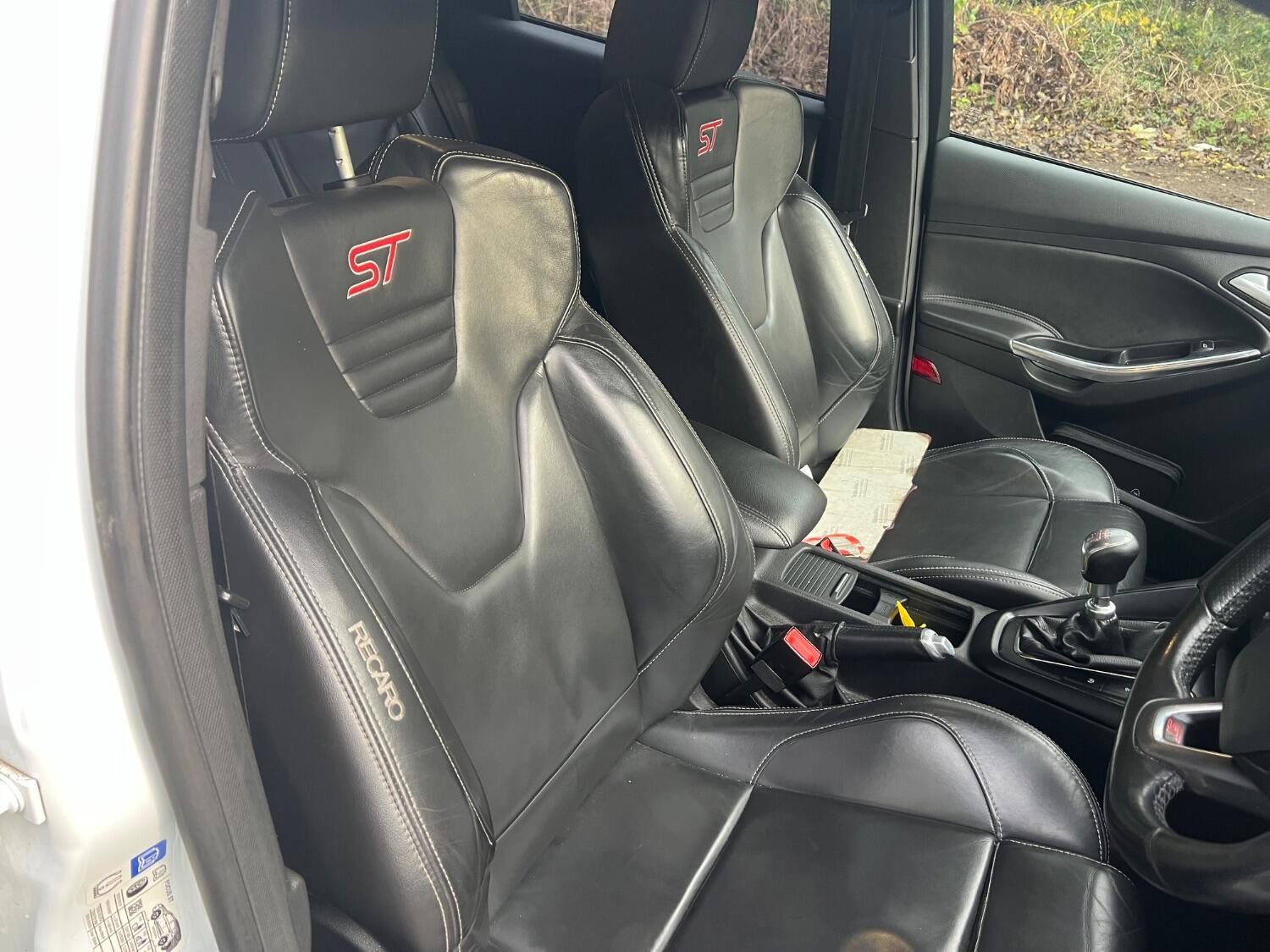 Used Ford Focus 2015 for sale - 76793311: Photo 15