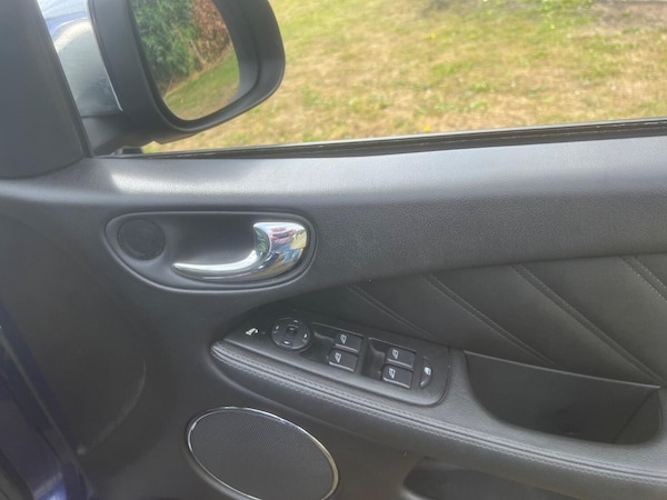 Used Jaguar X-Type 2010 for sale - 75277908: Photo 12